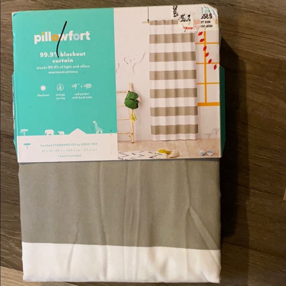 Pillowfort 99.9% blackout curtain